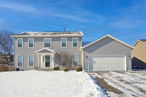 326 Rock Ridge Rd, Cedar Rapids, IA, 52405 | Card Image