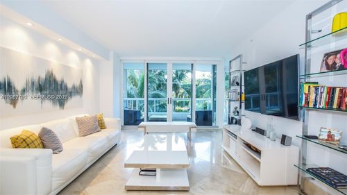510-21055 Ne 37th Ave, Aventura, FL, 33180-4085 | Card Image