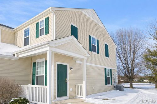 4011 Gentry Ln, Belleville, IL, 62226-7385 | Card Image