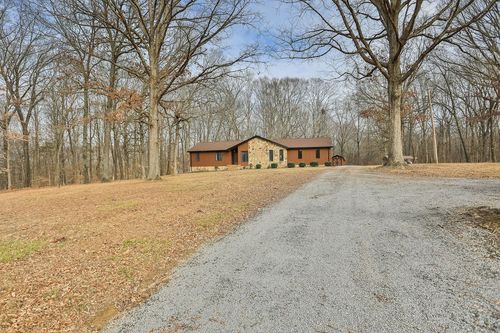 3566 Thomasville Rd, Chapmansboro, TN, 37035-5413 | Card Image