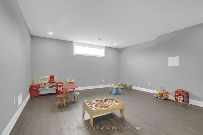 139 St Thomas Rd, House other with 6 bedrooms, 4 bathrooms and 11 parking in Vars ON | Image 43