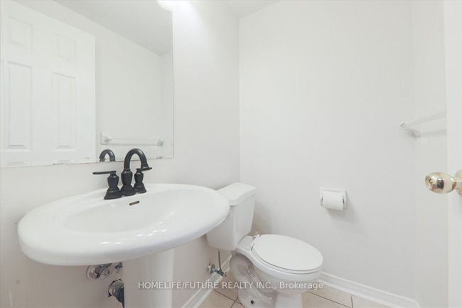 59 Stonewood St, House attached with 3 bedrooms, 3 bathrooms and 1 parking in Ajax ON | Image 15