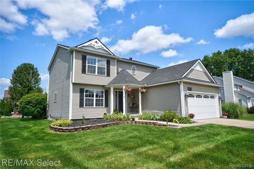 1467 Manistee Dr, Grand Blanc, MI, 48439-2504 | Card Image