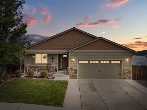 944 Stonewater Dr, Eagle Point, OR, 97524-9072 | Card Image
