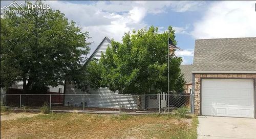 921 Florida St, Canon City, CO, 81212-8569 | Card Image