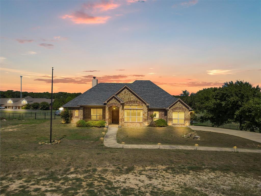 Park Place Cir, Cresson, TX 76035