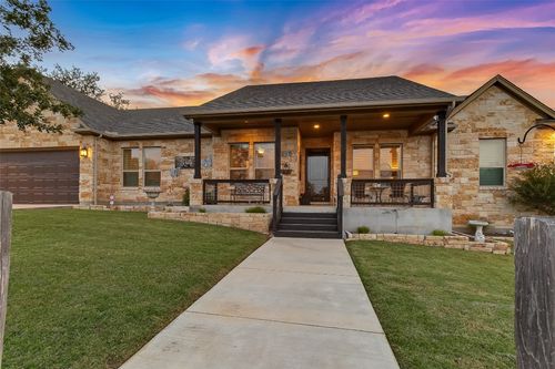 207 Emeralds Dr, Burnet, TX, 78611-2888 | Card Image