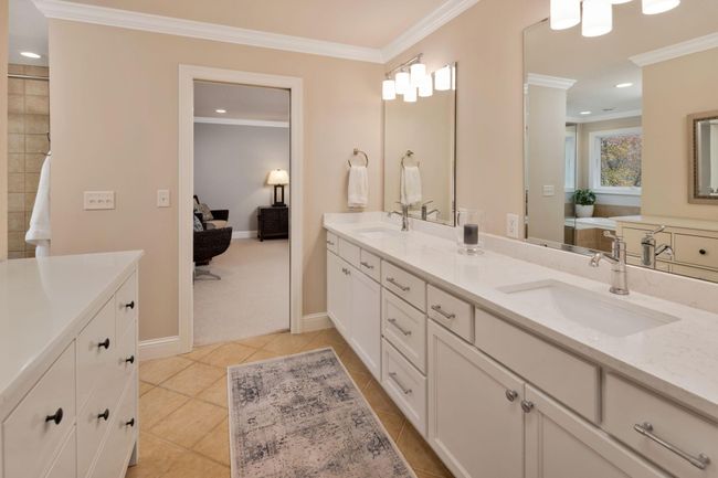 11636 Timberline Rd, House other with 5 bedrooms, 5 bathrooms and null parking in Minnetonka MN | Image 25