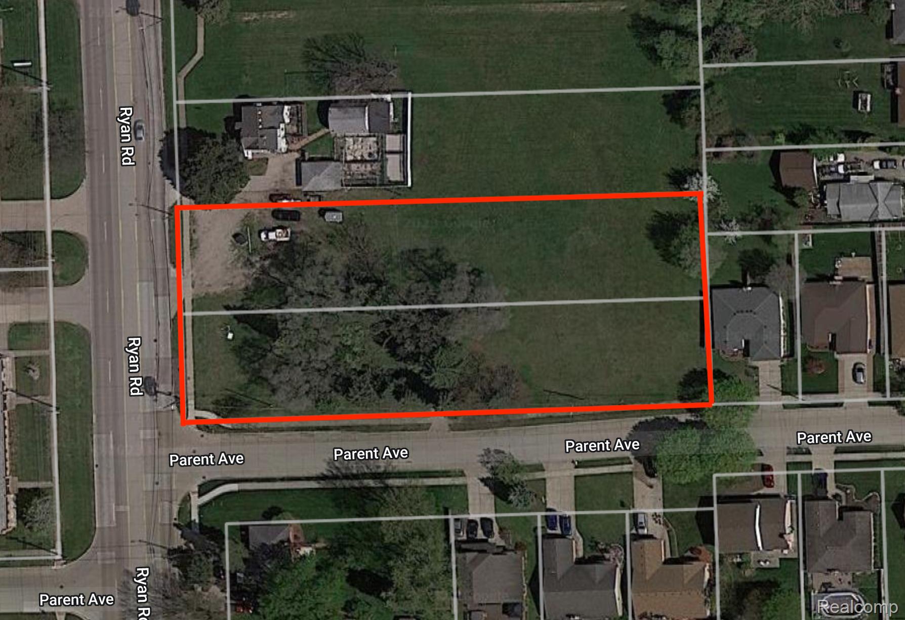 Land in Warren