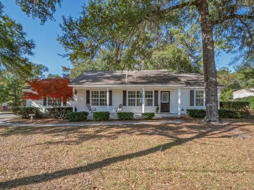 5 Birch Ct, Crawfordville, FL, 32327-2013 | Card Image