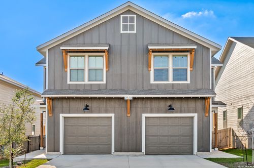 7533 Briarwood Pass, San Antonio, TX, 78252-4788 | Card Image