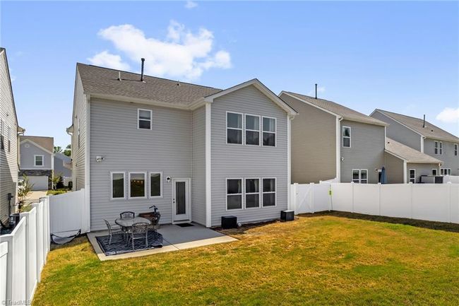 Back yard | Image 27