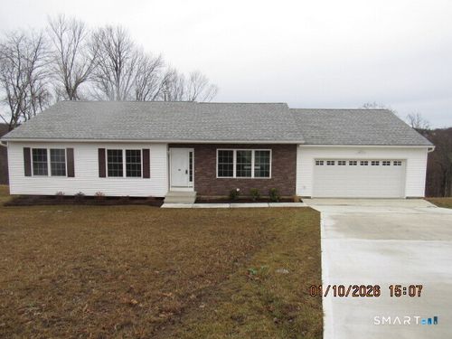 43 Warm Earth Rd, Naugatuck, CT, 06770-3531 | Card Image