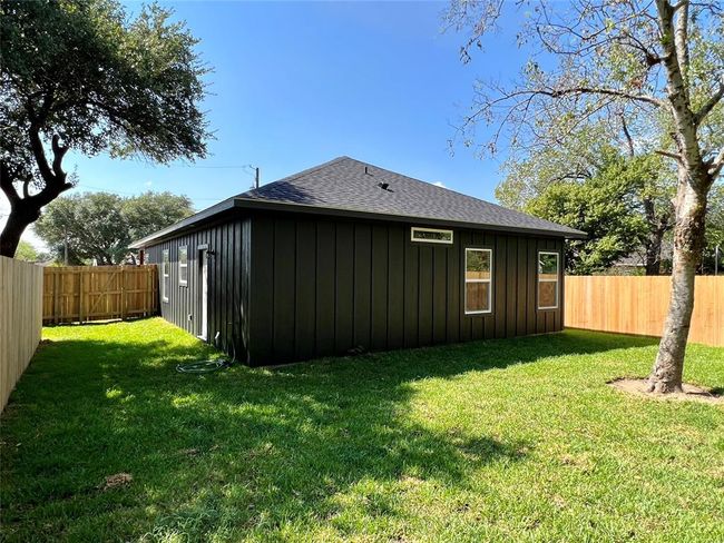 909 N Randolph Avenue, House other with 3 bedrooms, 2 bathrooms and null parking in Bryan TX | Image 11
