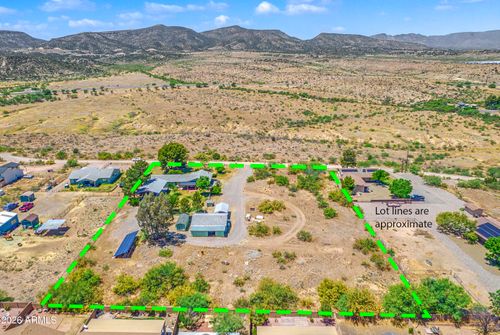 633 Oasis Rd, Camp Verde, AZ, 86322-7145 | Card Image