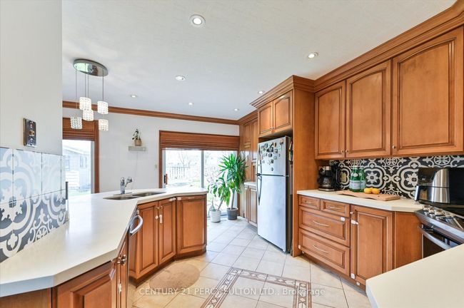 16 Andrea Rd, House other with 4 bedrooms, 4 bathrooms and 2 parking in Ajax ON | Image 7