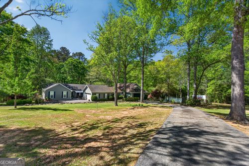 5 N Brooks Rd, Lagrange, GA, 30240-8224 | Card Image