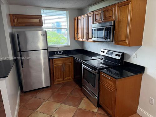 510-1801 S Treasure Dr, North Bay Village, FL, 33141-4390 | Card Image