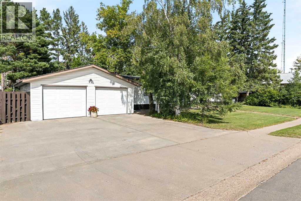 Residential in Kitscoty 4