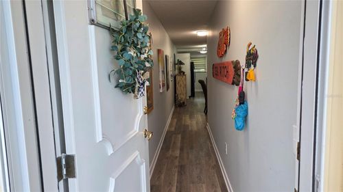 c105-5750 80th St N, St Petersburg, FL, 33709-5863 | Card Image