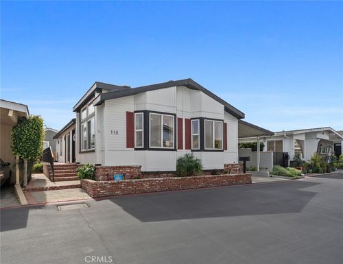 113 Yorktown, Newport Beach, CA, 92660-6147 | Card Image