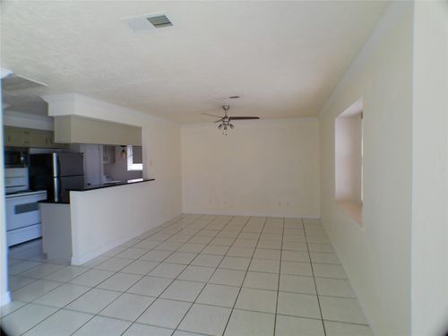 6350 Crestside Drive, Pasadena, TX, 77505 | Card Image