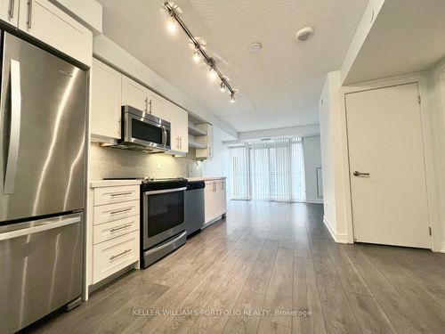 1027-525 Adelaide St W, Toronto, ON, M5V0N7 | Card Image