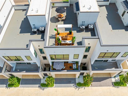 202-610 N Oak Cliff Blvd, Dallas, TX, 75208-3139 | Card Image