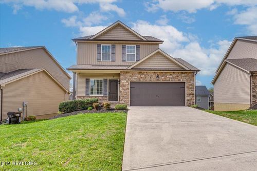 1631 Silver Spur Ln, Knoxville, TN, 37932-2160 | Card Image