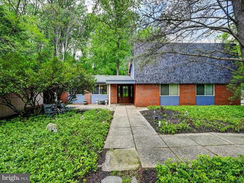 3604 Barberry Ct, Pikesville, MD, 21208-1706 | Card Image