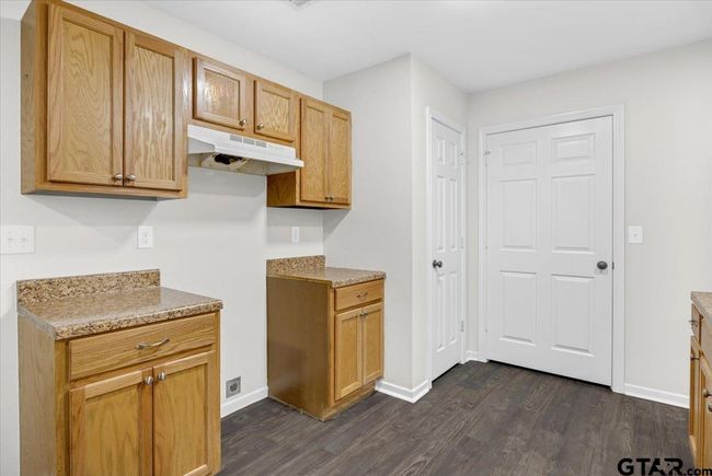 804 S Athena St, House other with 2 bedrooms, 1 bathrooms and null parking in Troup TX | Image 19
