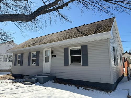 806 Rockland Rd, Ontonagon, MI, 49953-1724 | Card Image