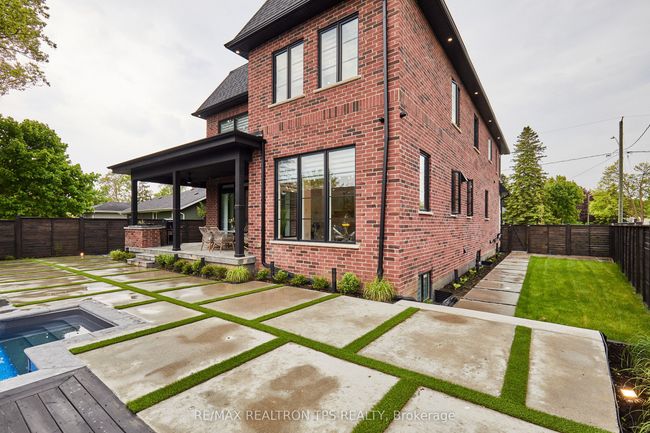 35 Heber Down Cres, House other with 5 bedrooms, 5 bathrooms and 6 parking in Whitby ON | Image 49