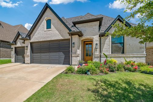 421 Blue Star Ct, Burleson, TX, 76028-2735 | Card Image
