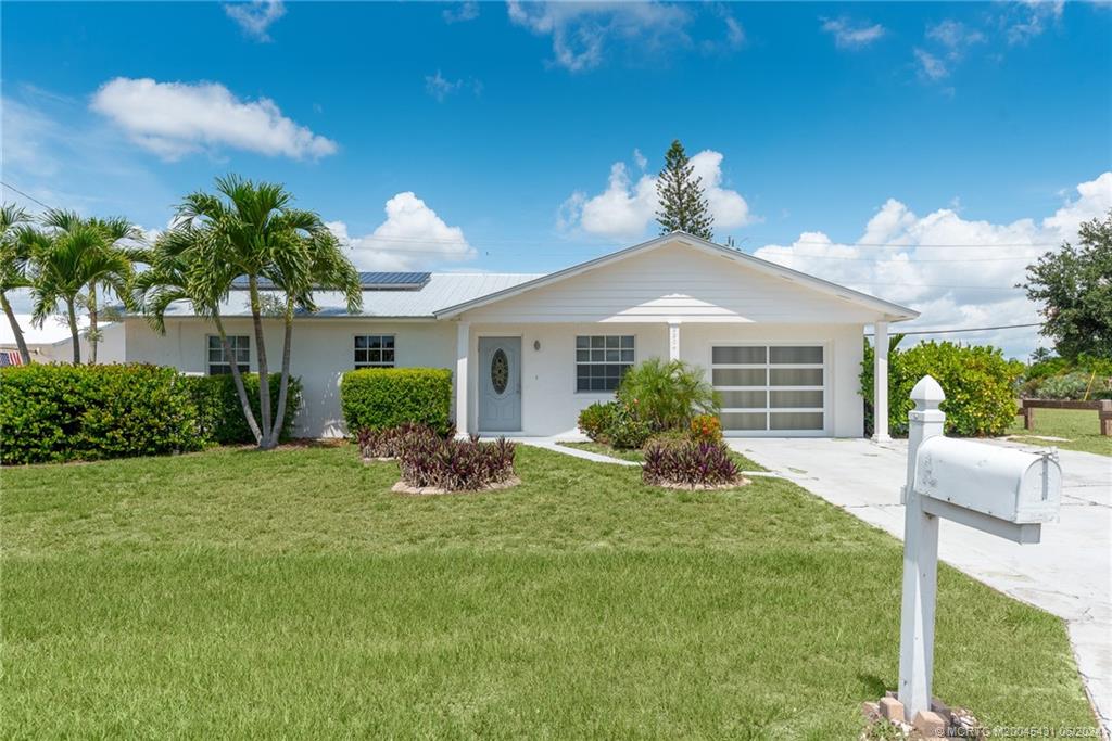 15th Dr, Jensen Beach, FL 34957