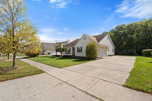 42773 Maude Ct, Van Buren Township, MI, 48111-5130 | Card Image