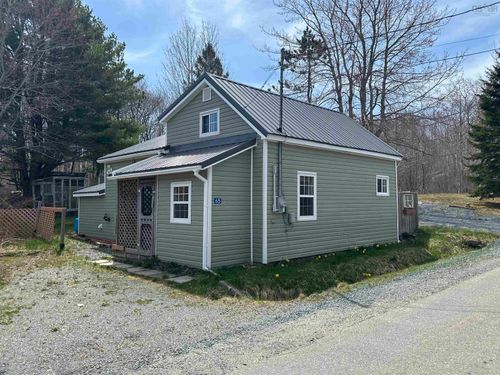 65 Town Lake Rd, Liverpool, NS, B0T1K0 | Card Image