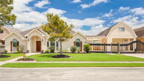 2507 Florence Dr, League City, TX, 77573-6584 | Card Image