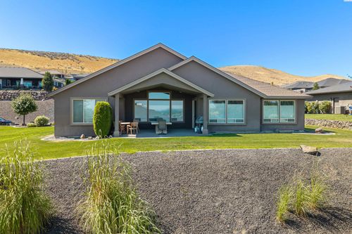 1638 Naples Ln, Richland, WA, 99352-7341 | Card Image