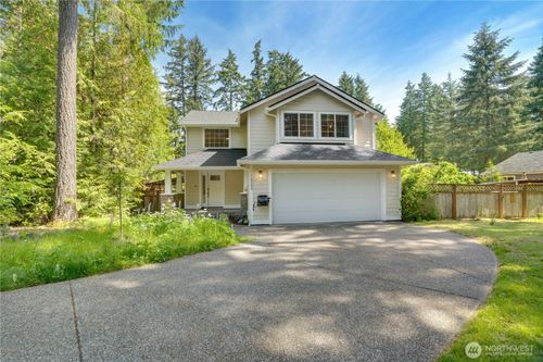 10505 Minterwood Dr Nw, Gig Harbor, WA, 98329-5528 | Card Image