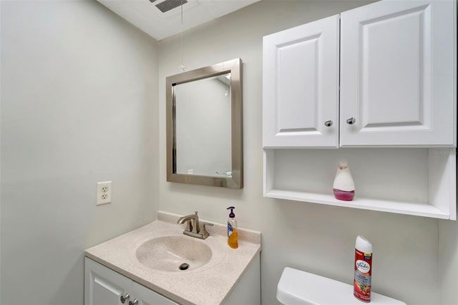 APT-107 - 649 Tamiami Trl S, Condo with 2 bedrooms, 2 bathrooms and null parking in Venice FL | Image 16