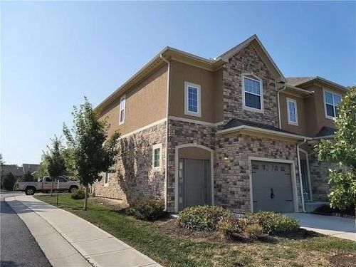 15880 Shawnee Dr, Overland Park, KS, 66223-3570 | Card Image