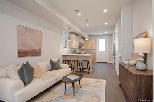 2-409 Harrison St, Denver, CO, 80206-4565 | Card Image