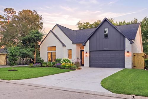 2023 Viking Dr Drive, Houston, TX, 77018 | Card Image