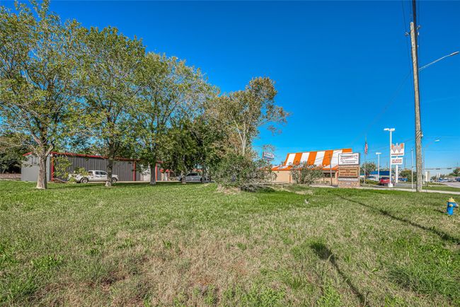 2436 - 2422 S Main St, Home with 0 bedrooms, 0 bathrooms and null parking in Pearland TX | Image 7