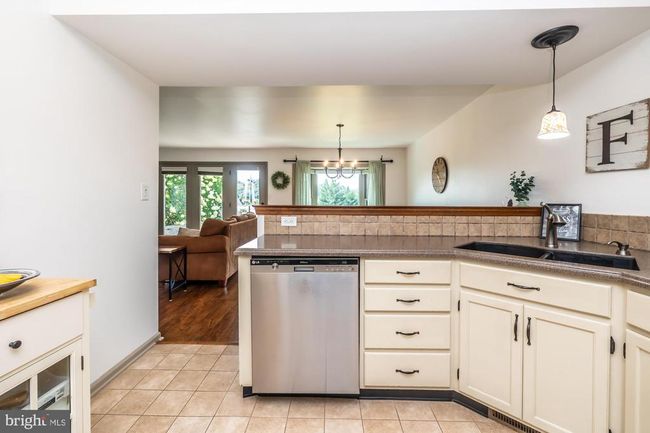 87 Ascot Dr, Townhouse with 3 bedrooms, 3 bathrooms and null parking in ELVERSON PA | Image 11