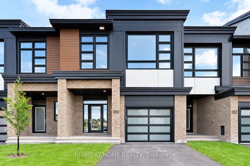 180 Hawkeswood Dr, Manotick, ON, K4M0E6 | Card Image