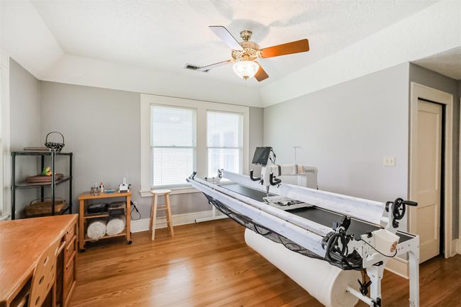 3524 County Road 107 F, House other with 4 bedrooms, 2 bathrooms and 2 parking in Pearland TX | Image 8