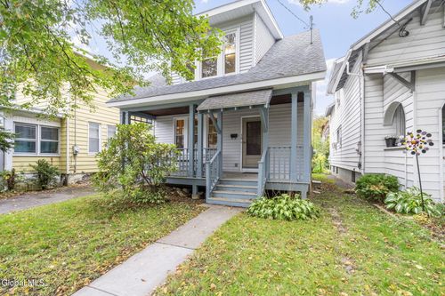 3 Carroll Ter, Albany, NY, 12209-1702 | Card Image