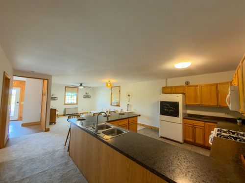 7 Haneys Way, Bath, NH, 03740-4036 | Card Image